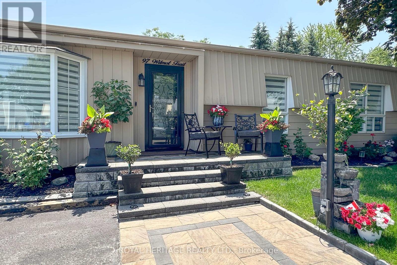 97 Wilmot Trail, Clarington, Ontario  L1B 1A7 - Photo 3 - E13517308