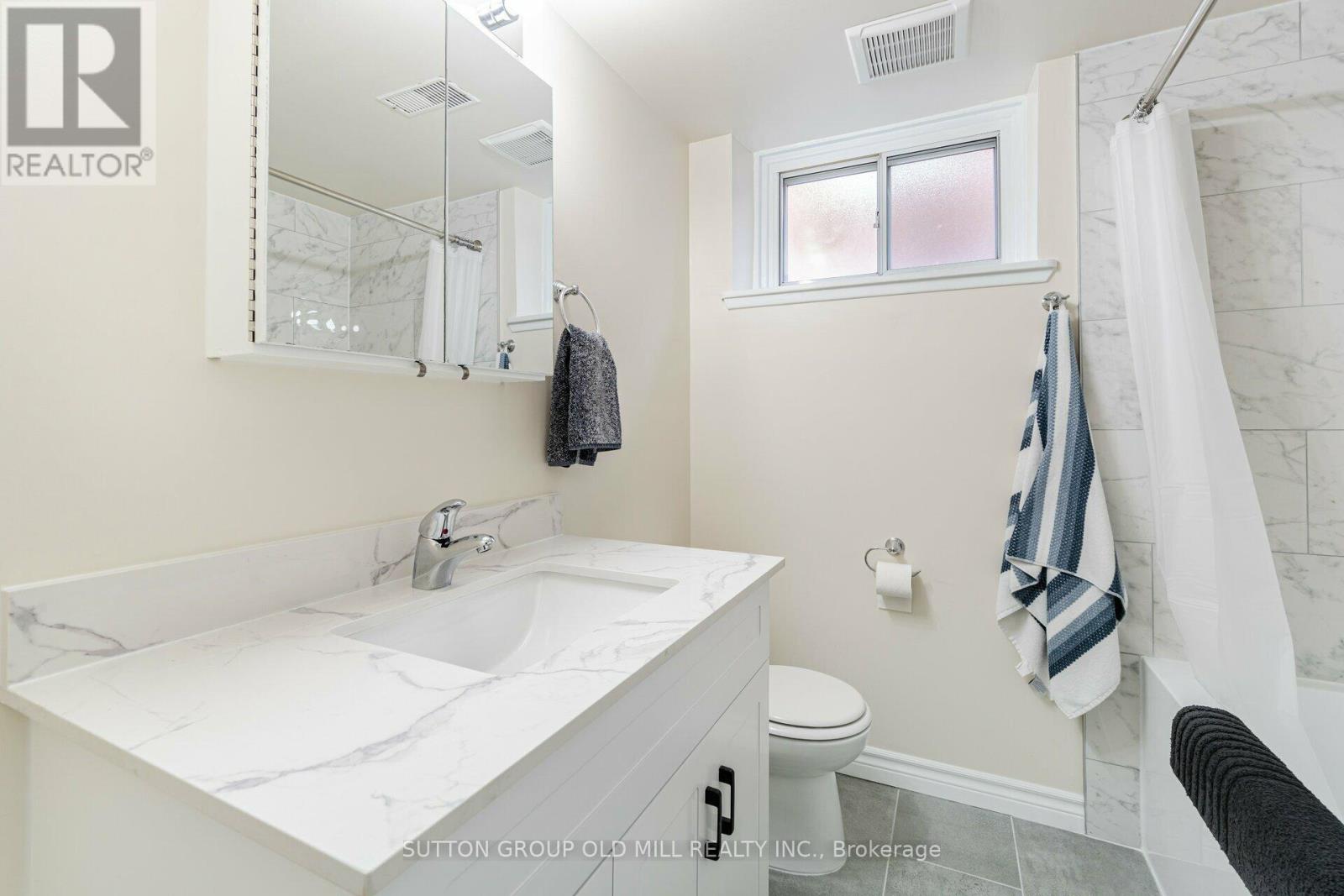 Lower - 5 Applefield Drive, Toronto, Ontario  M1P 3X8 - Photo 26 - E13517366