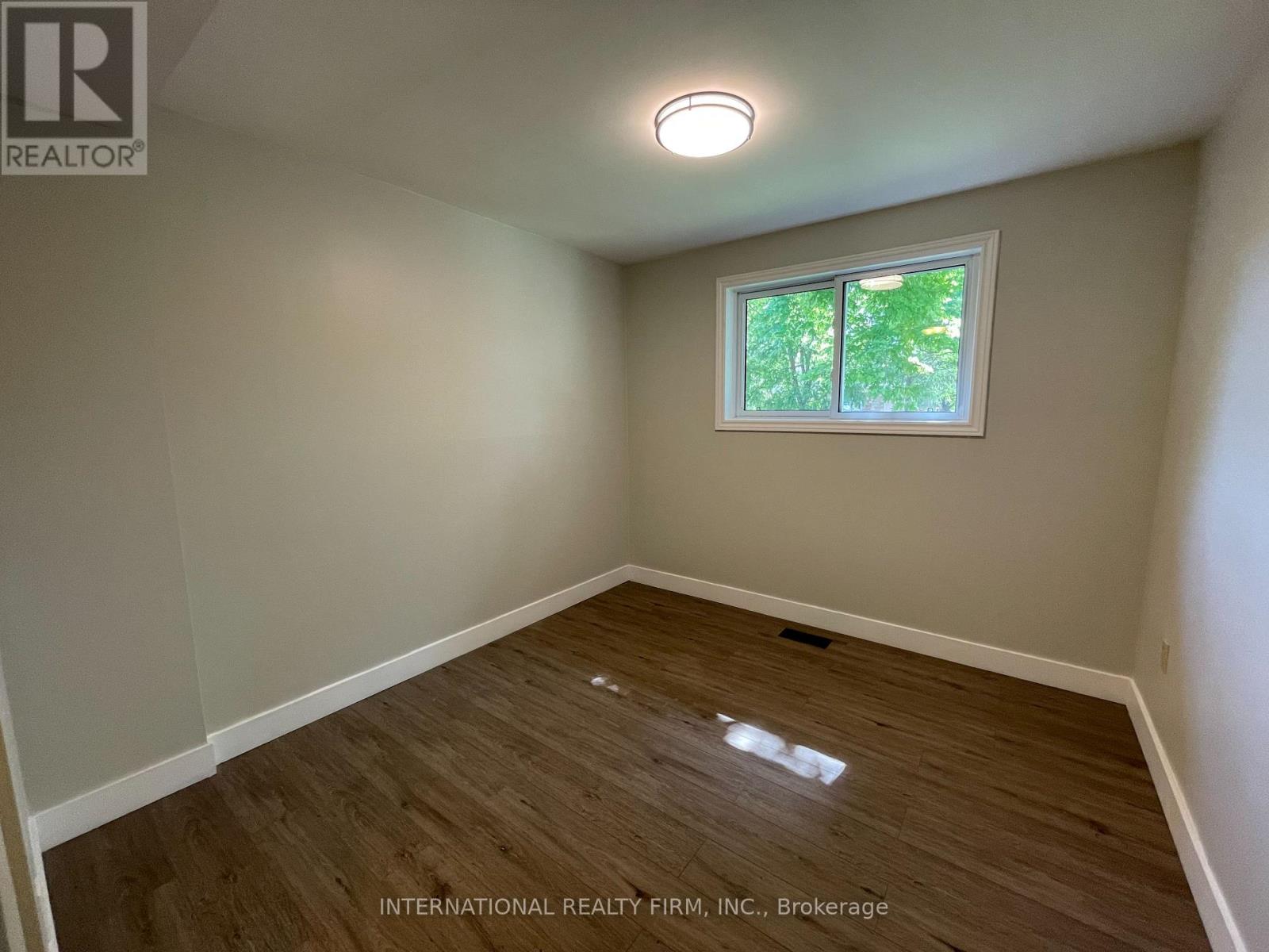 32 Jasper Drive, Aurora, Ontario  L4G 3B9 - Photo 10 - N13517386