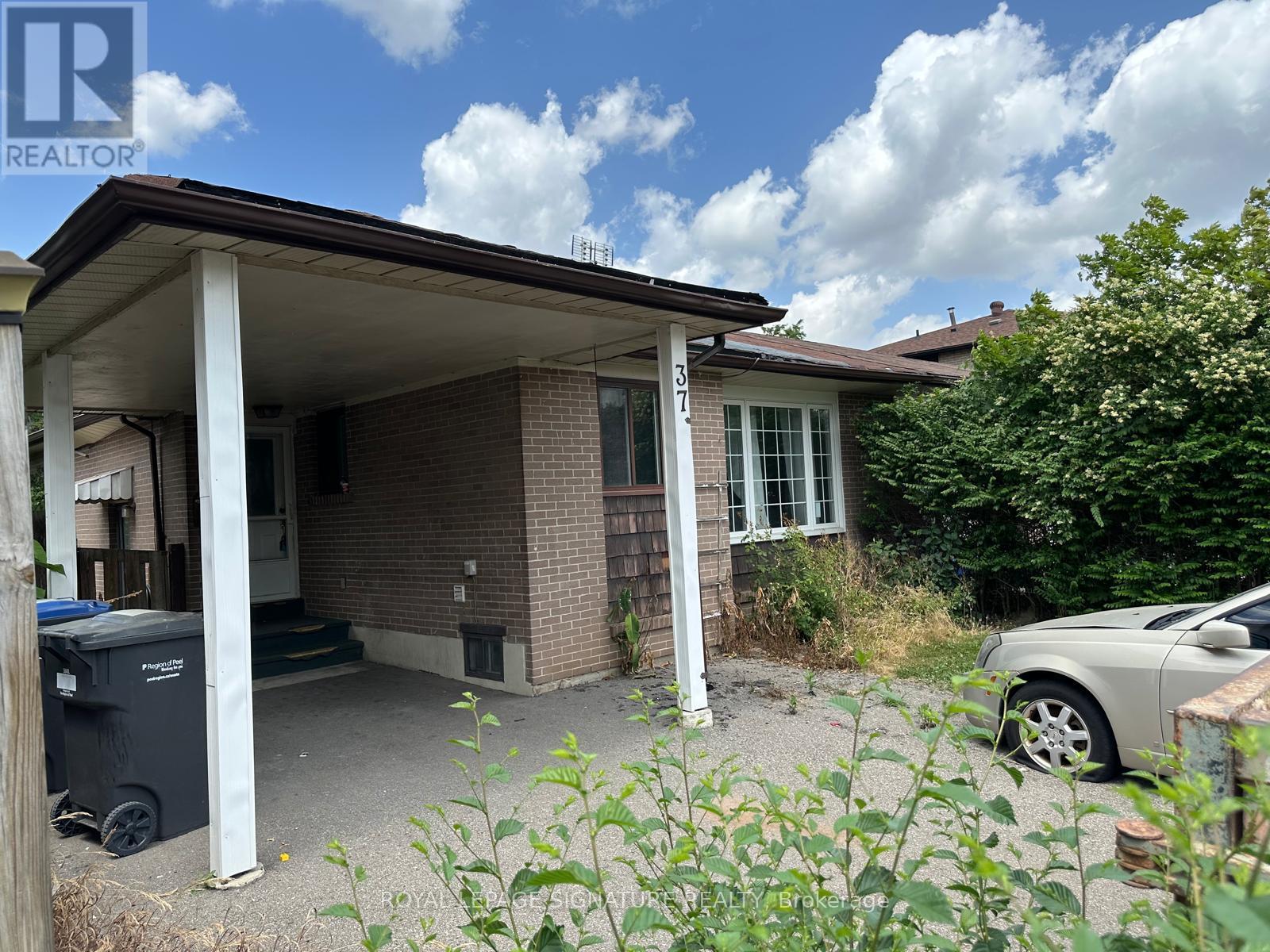 37 Flamingo Crescent, Brampton, Ontario  L6T 2G6 - Photo 14 - W13517368