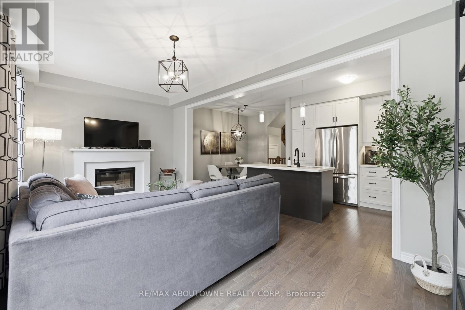 397 Wheat Boom Drive, Oakville, Ontario  L6H 0R4 - Photo 13 - W13517392