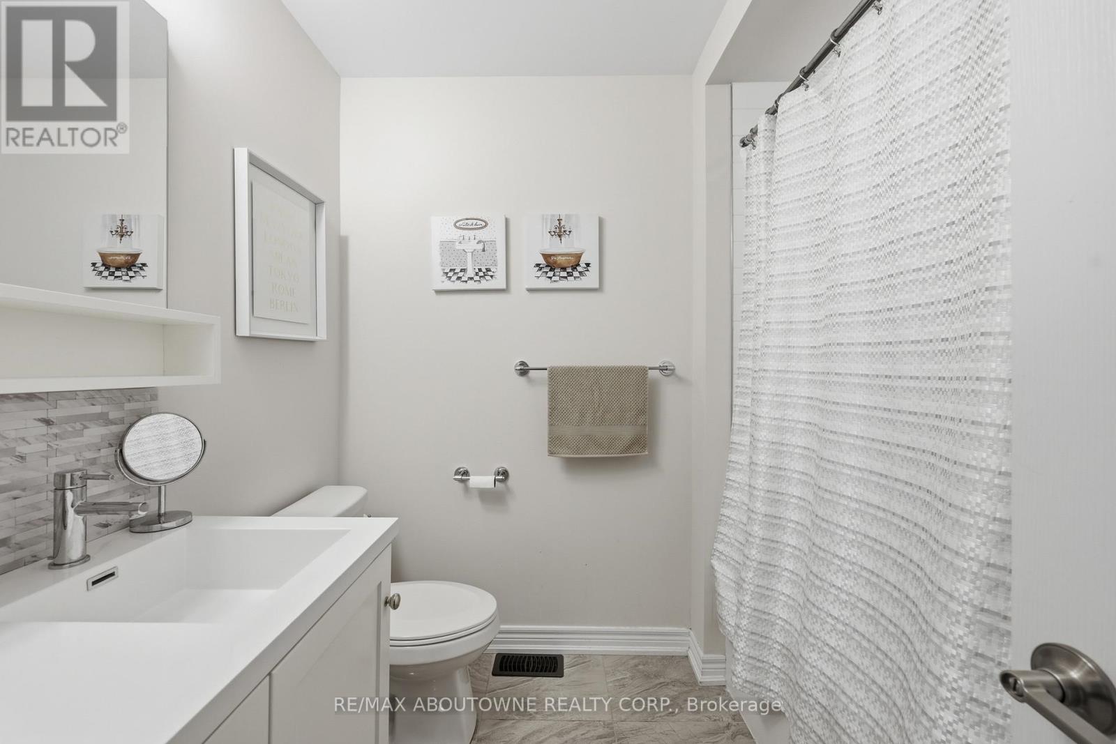 397 Wheat Boom Drive, Oakville, Ontario  L6H 0R4 - Photo 29 - W13517392