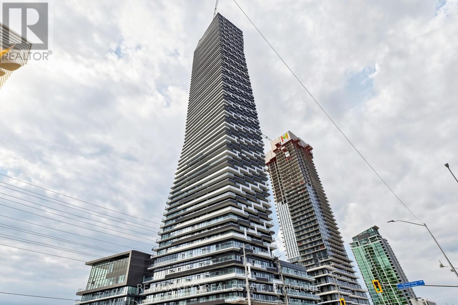 4708 - 448 BURNHAMTHORPE ROAD W, Mississauga, Ontario