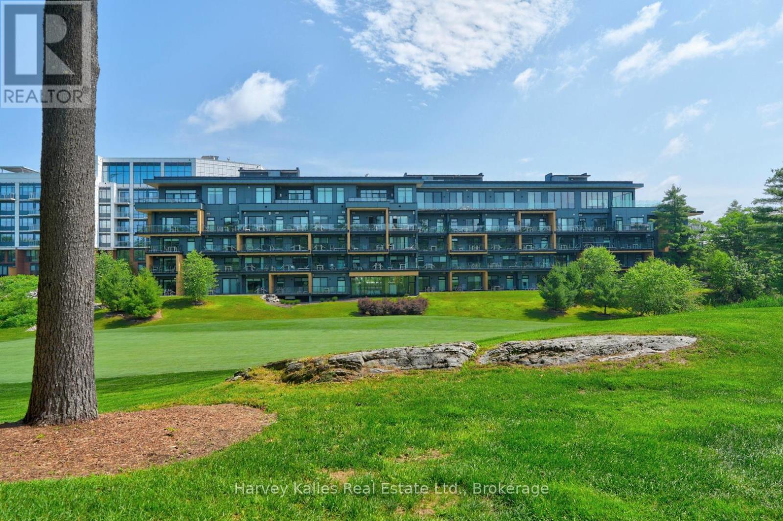 401 - 120 CARRICK TRAIL, Gravenhurst, Ontario