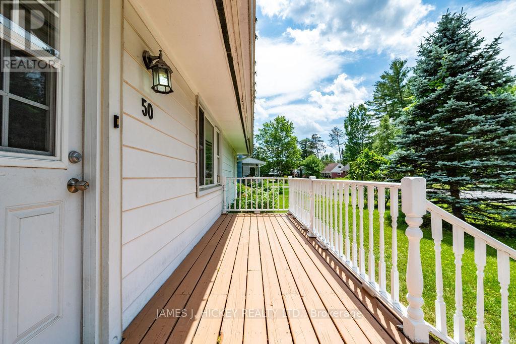50 Rutherford Avenue, Deep River, Ontario  K0J 1P0 - Photo 3 - X13517576