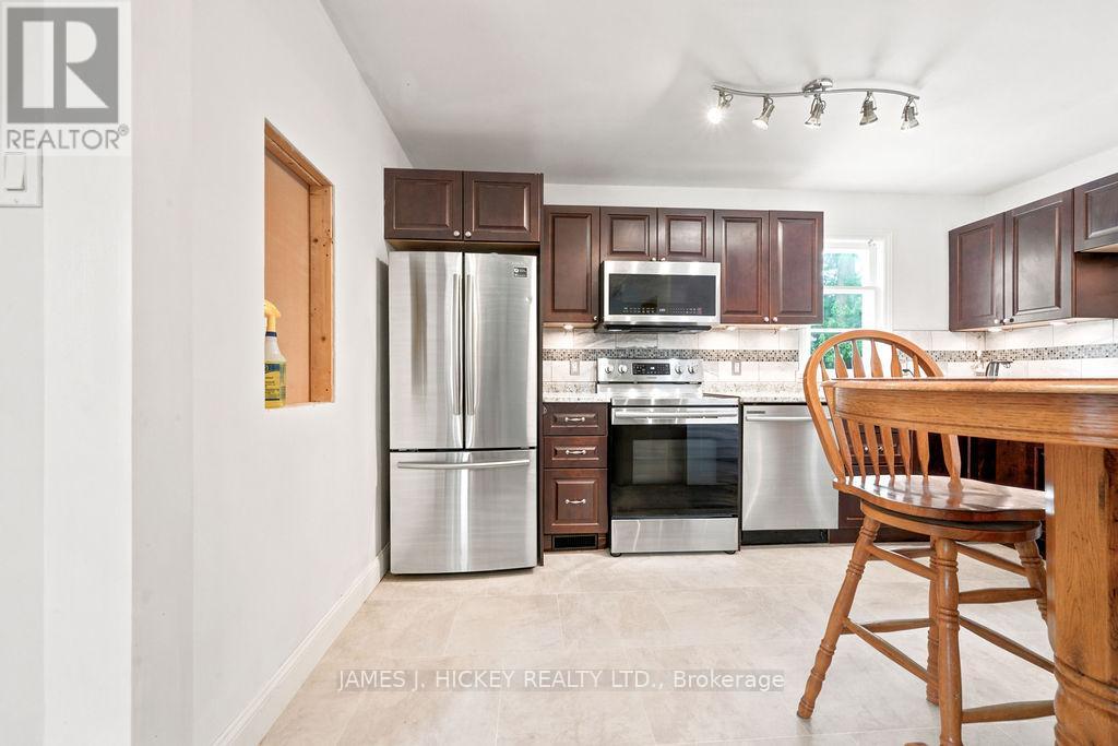 50 Rutherford Avenue, Deep River, Ontario  K0J 1P0 - Photo 6 - X13517576