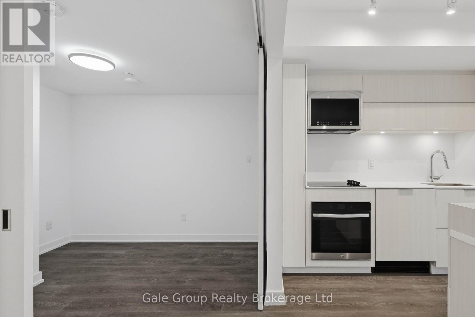 303 - 370 Martha Street, Burlington, Ontario  L7R 0G9 - Photo 20 - W13517590