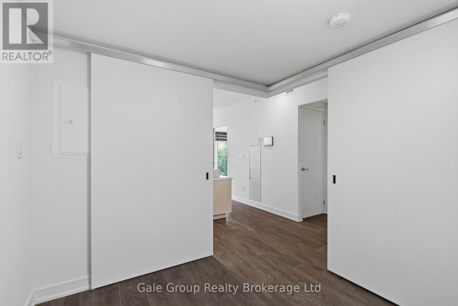 303 - 370 Martha Street, Burlington, Ontario  L7R 0G9 - Photo 24 - W13517590