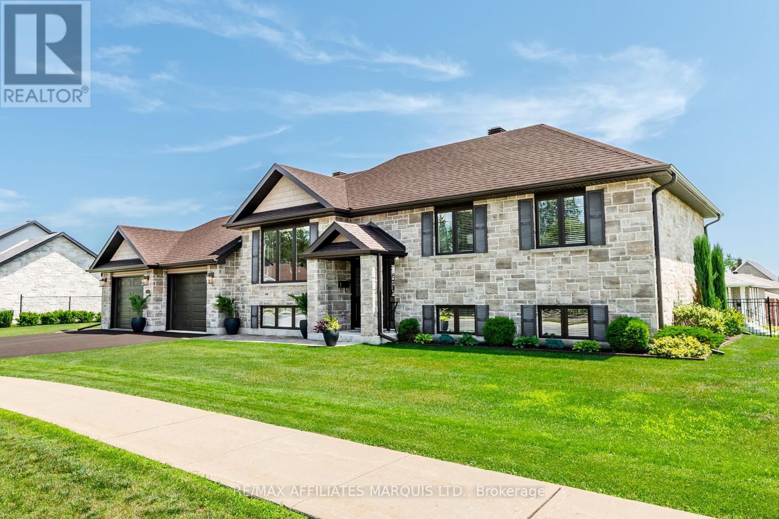 2 Mercier Avenue E, Cornwall, Ontario  K6K 1S9 - Photo 3 - X13517502