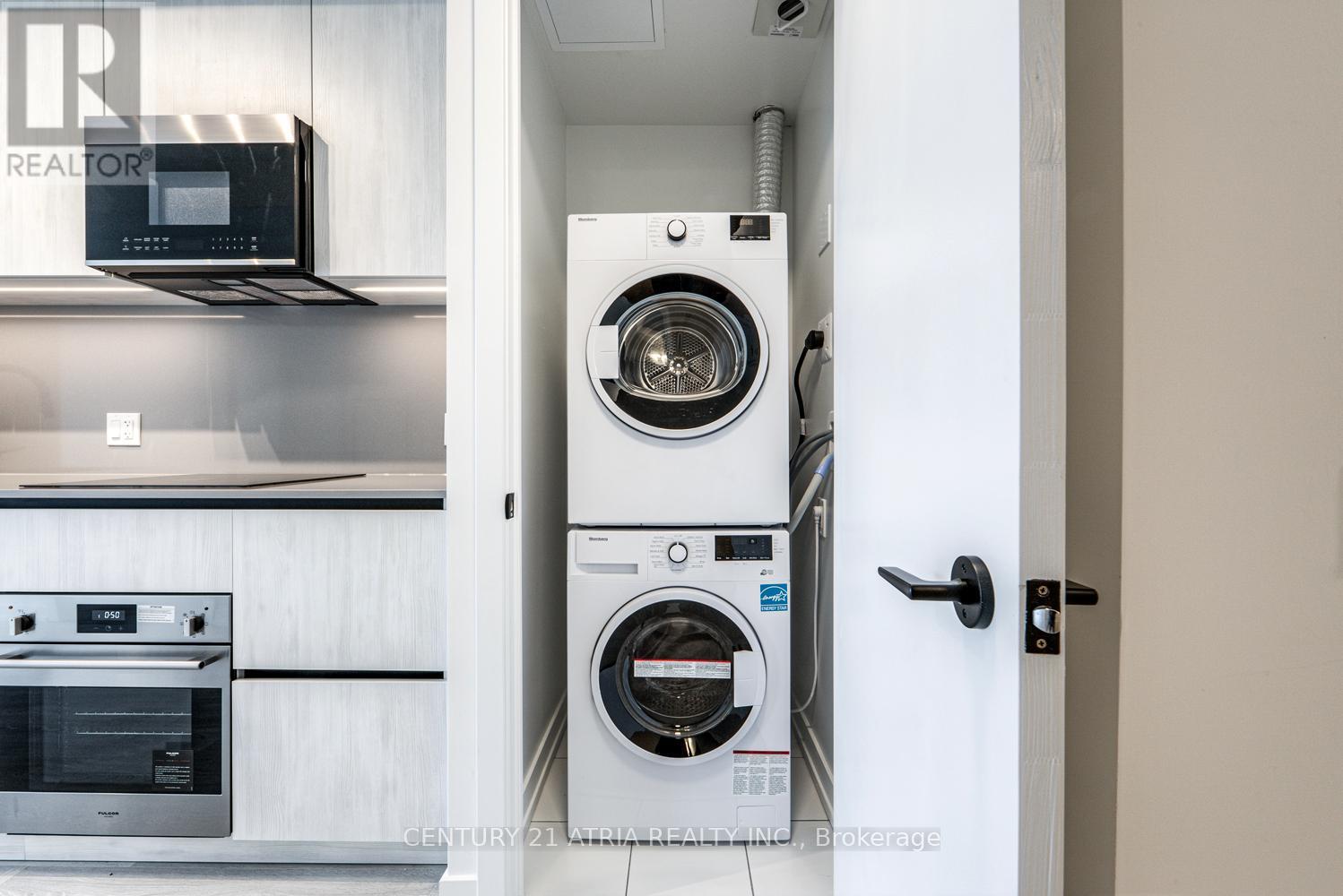 1906 - 35 Parliament Street, Toronto, Ontario  M5A 0Z5 - Photo 4 - C13517522