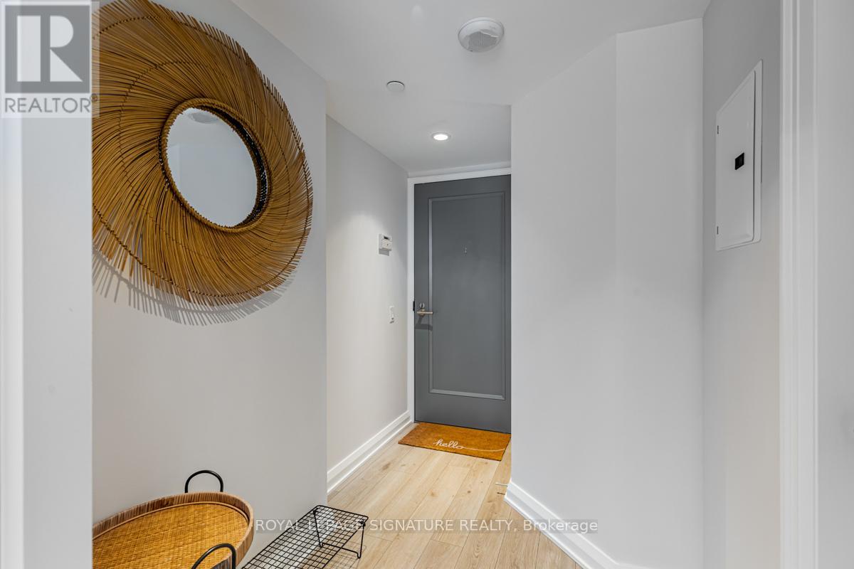 1814 - 155 YORKVILLE AVENUE, Toronto, Ontario