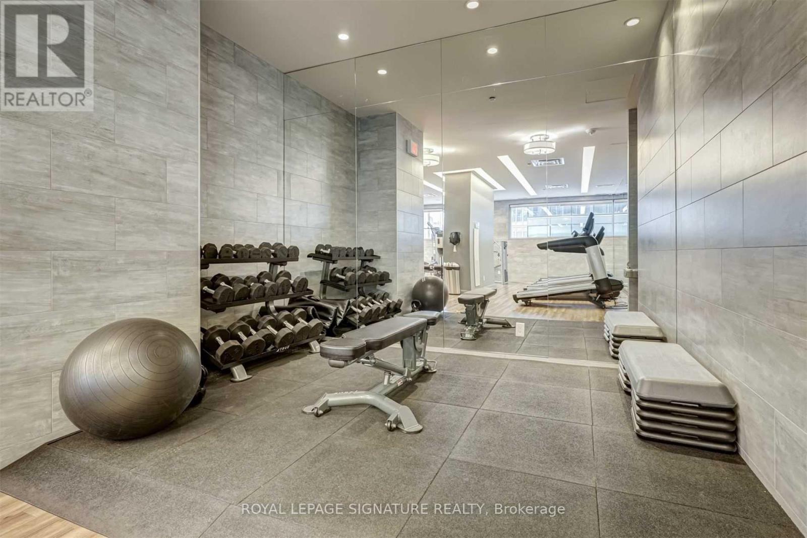 1814 - 155 Yorkville Avenue, Toronto, Ontario  M5R 0B4 - Photo 15 - C13517552