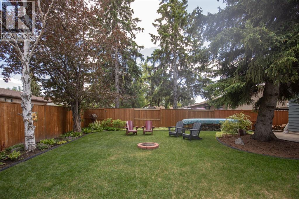 11 Mccune Avenue, Red Deer, Alberta  T4N 0H3 - Photo 27 - A2319310