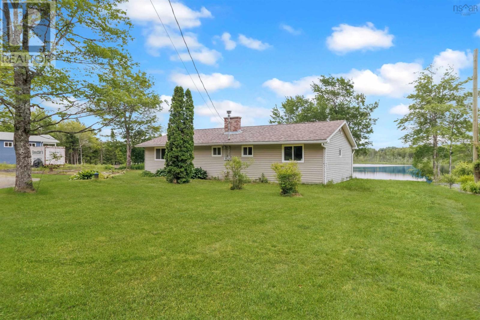 110 Long Lake Road, East Uniacke, Nova Scotia  B0N 1Z0 - Photo 10 - 202616395