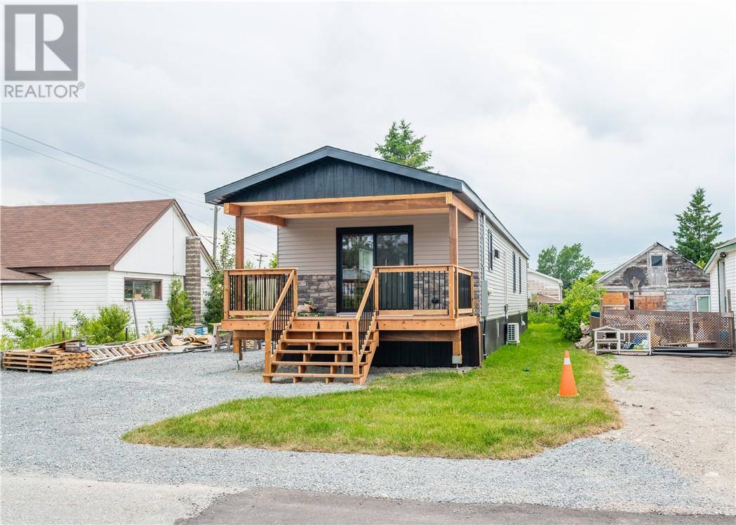 3 Clyde Street, Capreol, Ontario  P0M 1H0 - Photo 18 - 2128963