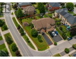 133 LONG POINT DRIVE, Richmond Hill, Ontario