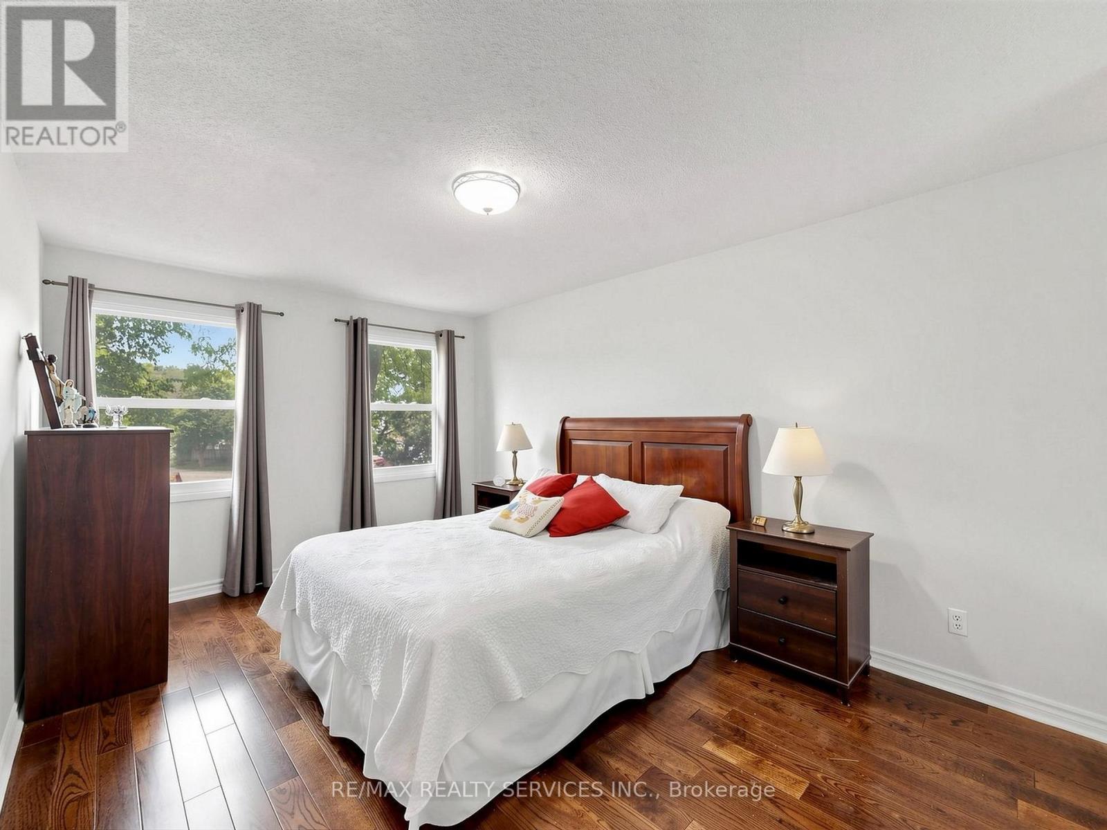 30 Mcgillivary Crescent, Brampton, Ontario  L6S 3P7 - Photo 23 - W13517472