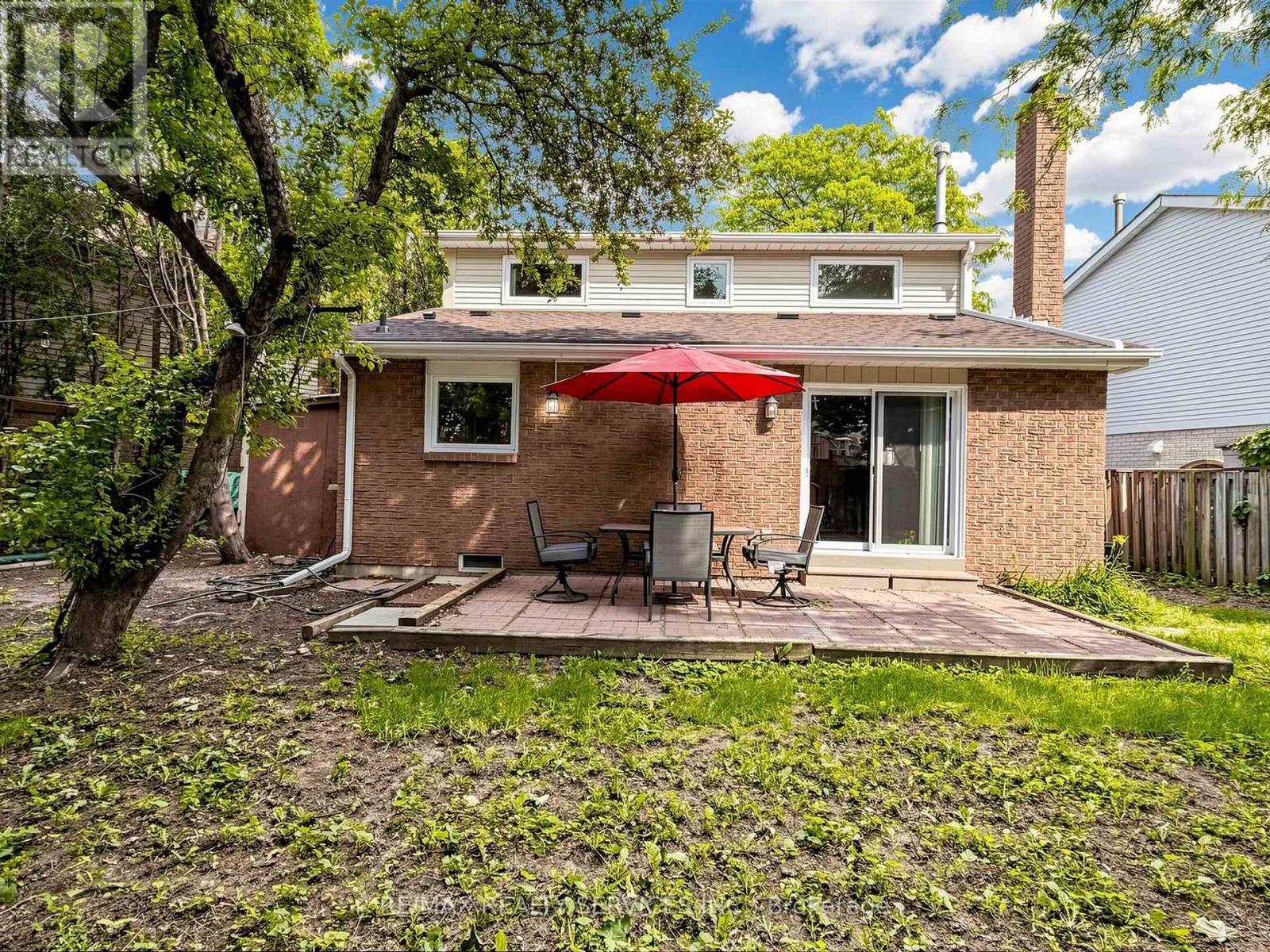 30 Mcgillivary Crescent, Brampton, Ontario  L6S 3P7 - Photo 45 - W13517472
