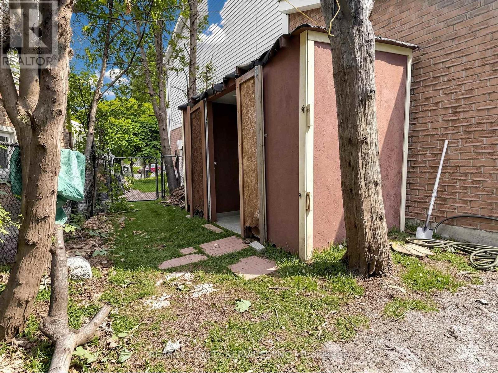 30 Mcgillivary Crescent, Brampton, Ontario  L6S 3P7 - Photo 49 - W13517472