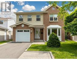 30 MCGILLIVARY CRESCENT, Brampton, Ontario