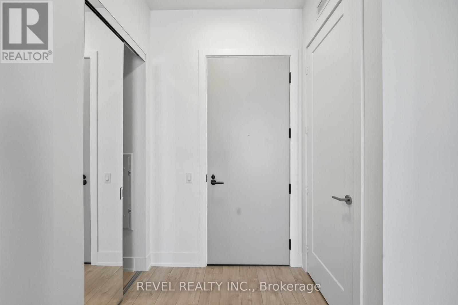 207 - 858 Dupont Street, Toronto, Ontario  M6G 0C1 - Photo 3 - W13517546