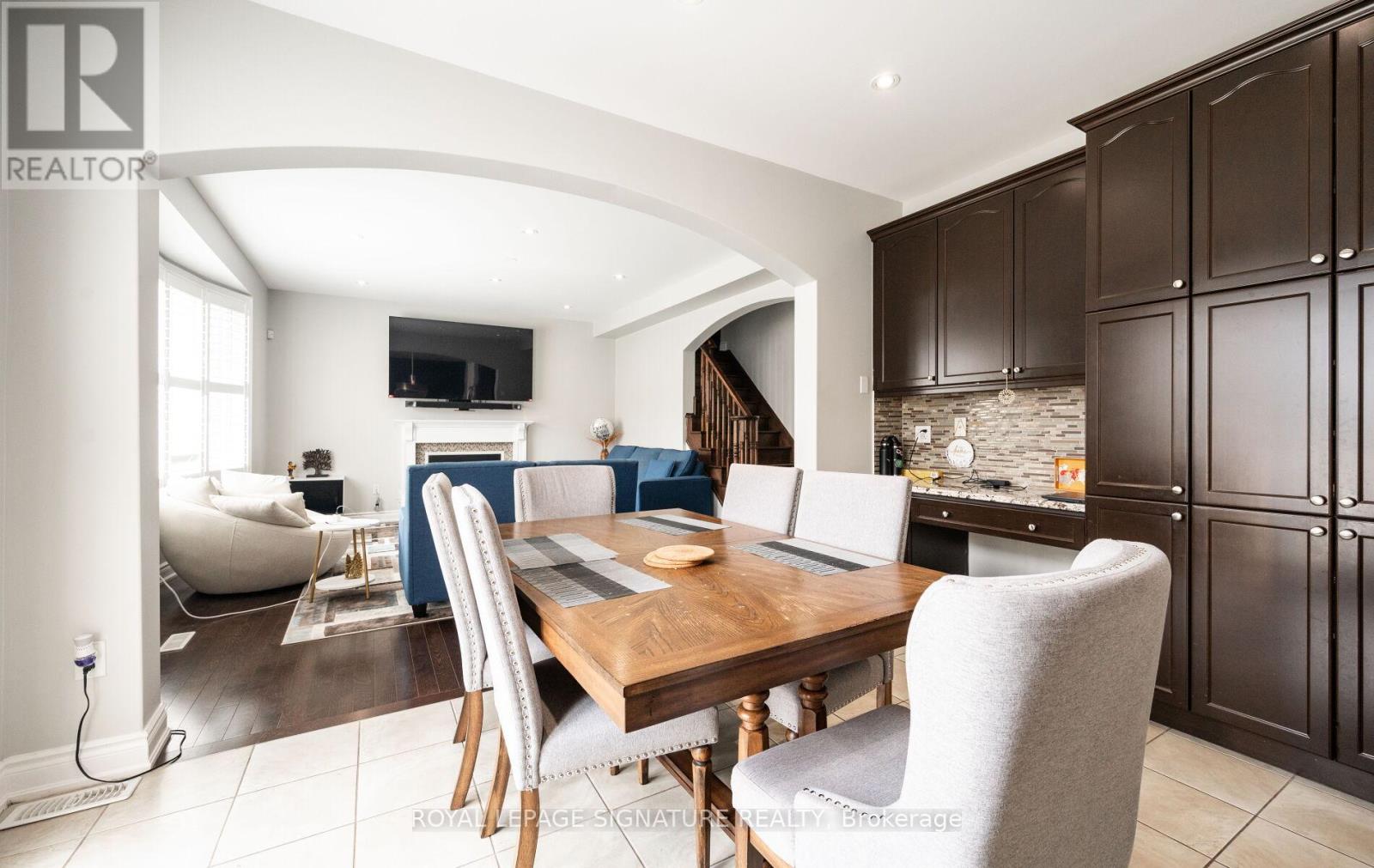 1071 Syndenham Lane, Milton, Ontario  L9T 8J1 - Photo 13 - W13517618