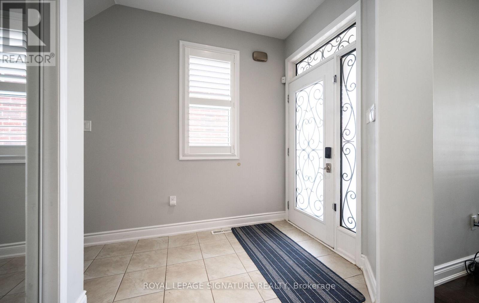 1071 Syndenham Lane, Milton, Ontario  L9T 8J1 - Photo 5 - W13517618