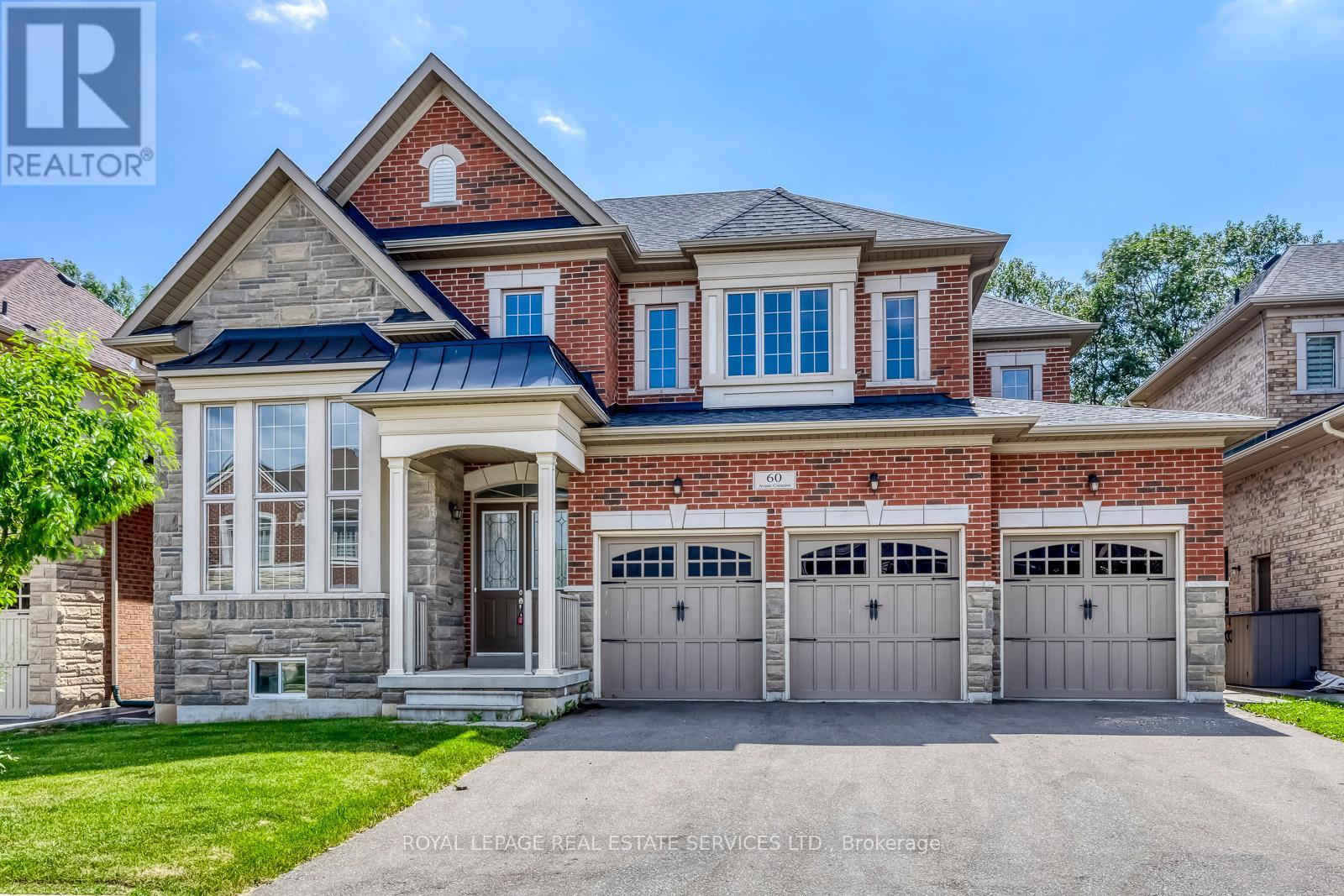 60 AVANTI CRESCENT, Hamilton, Ontario
