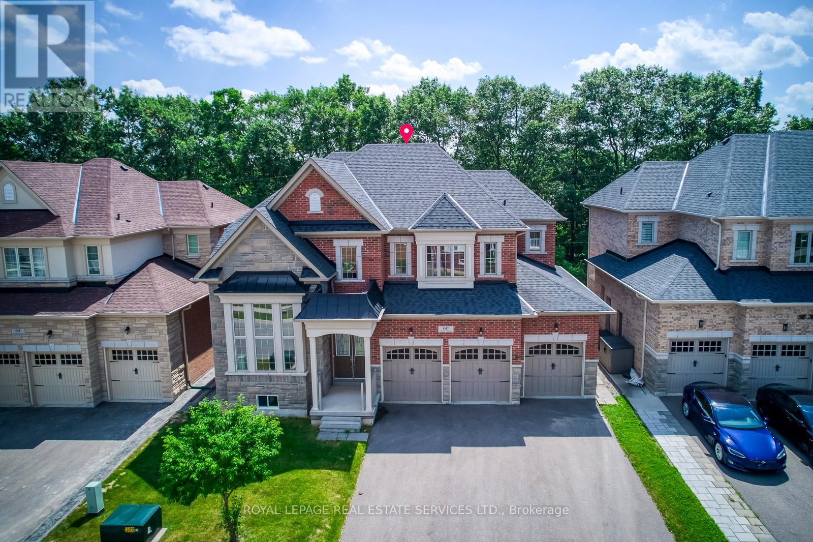 60 Avanti Crescent, Hamilton, Ontario  L8B 1W7 - Photo 3 - X13517516