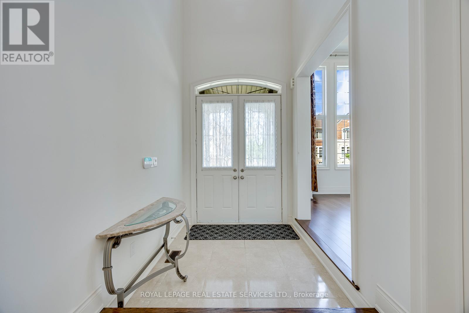60 Avanti Crescent, Hamilton, Ontario  L8B 1W7 - Photo 5 - X13517516