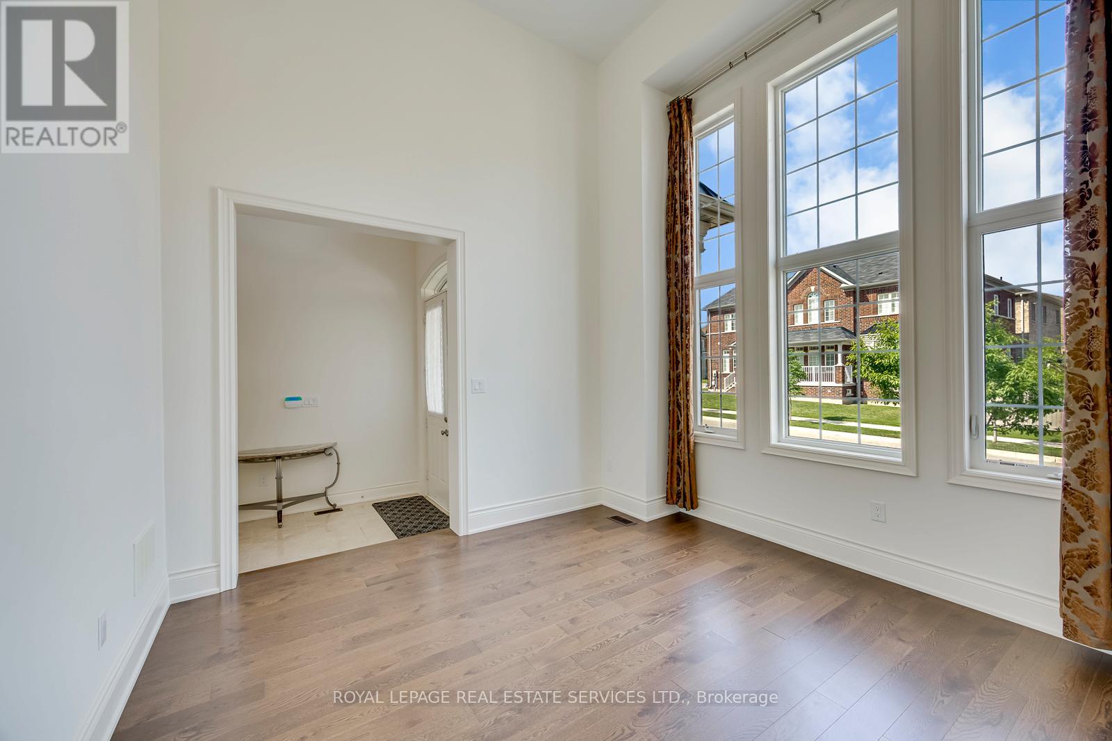 60 Avanti Crescent, Hamilton, Ontario  L8B 1W7 - Photo 6 - X13517516