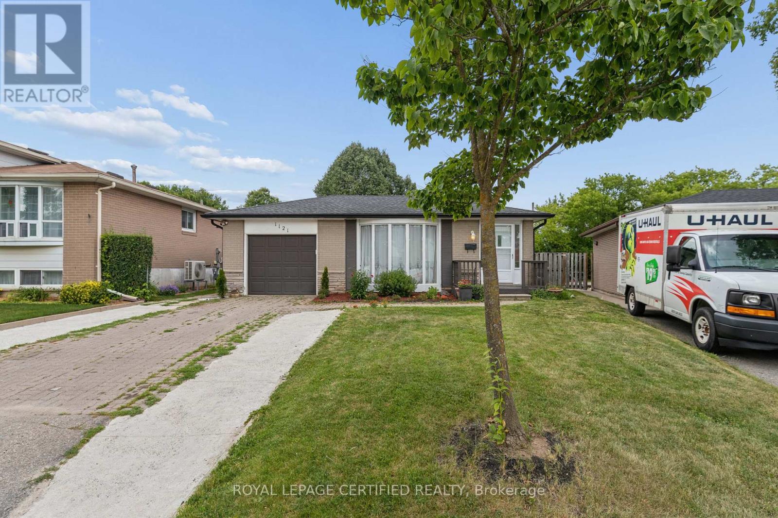 1121 Valentine Drive, Cambridge, Ontario  N2H 2N9 - Photo 2 - X13517580