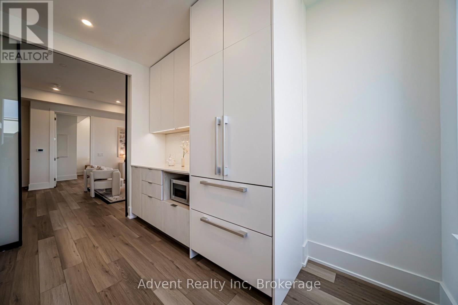 Ph01 - 8 Cedarland Drive, Markham, Ontario  L6G 0H4 - Photo 25 - N13234934