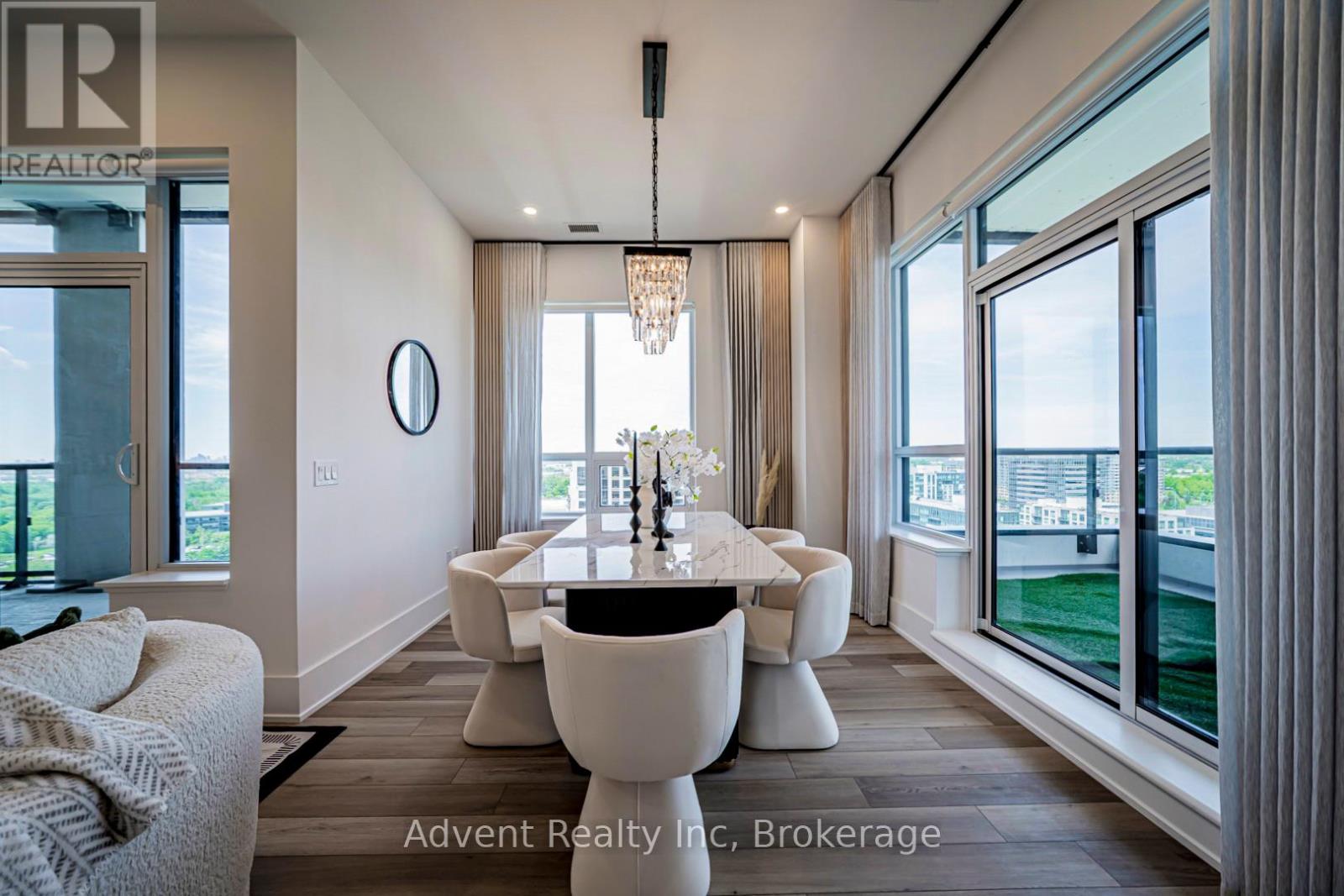 Ph01 - 8 Cedarland Drive, Markham, Ontario  L6G 0H4 - Photo 12 - N13234934