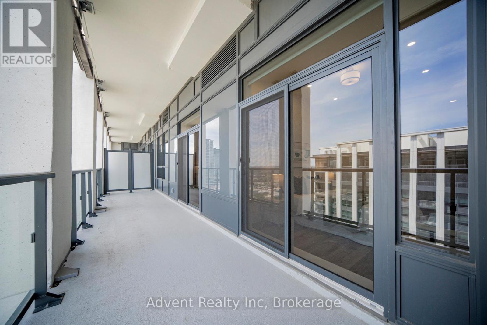 Ph01 - 8 Cedarland Drive, Markham, Ontario  L6G 0H4 - Photo 45 - N13234934