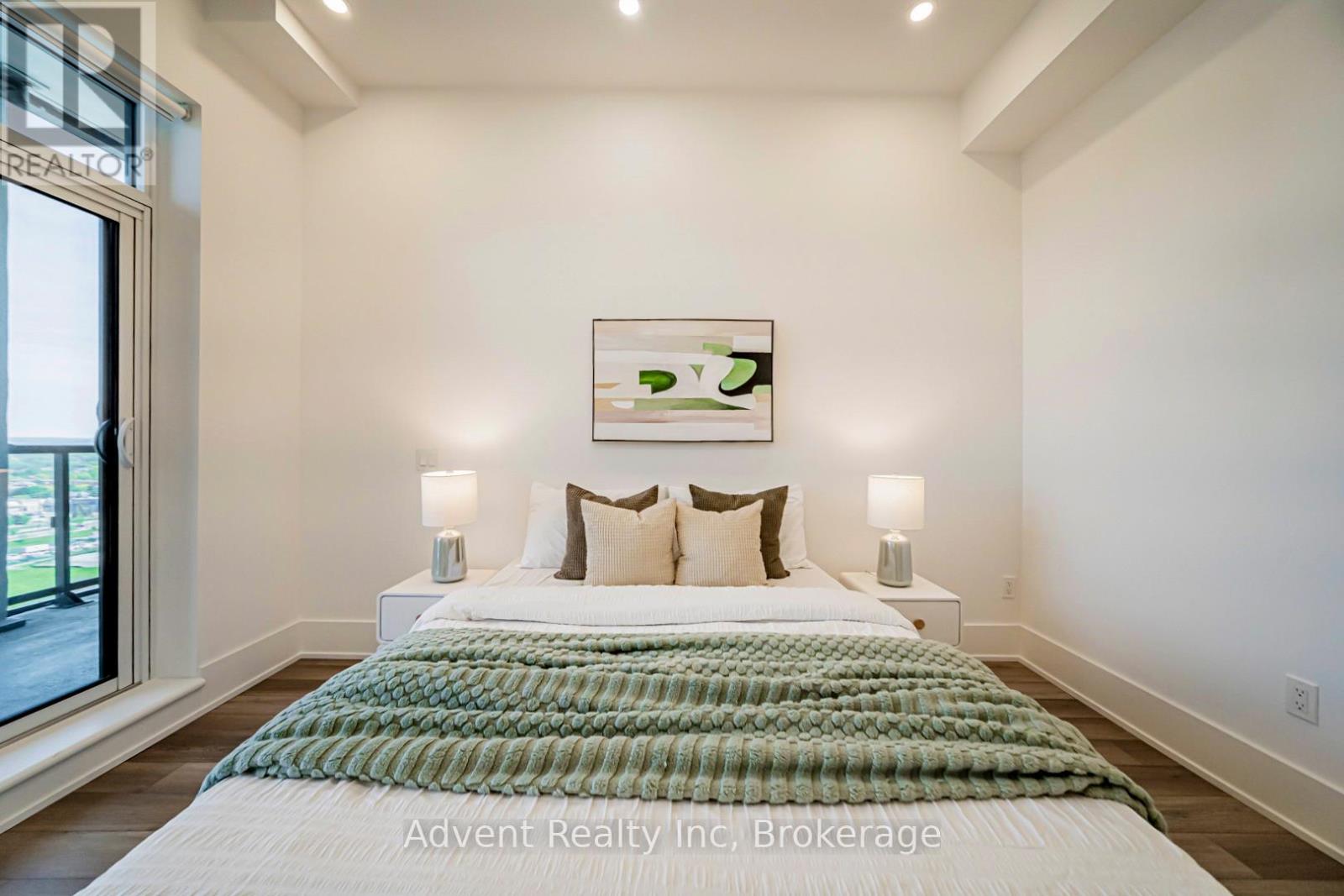 Ph01 - 8 Cedarland Drive, Markham, Ontario  L6G 0H4 - Photo 37 - N13234934