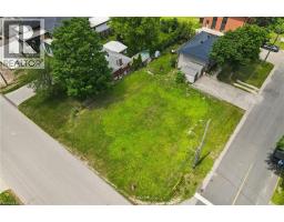 46 DANIEL Avenue, kitchener, Ontario