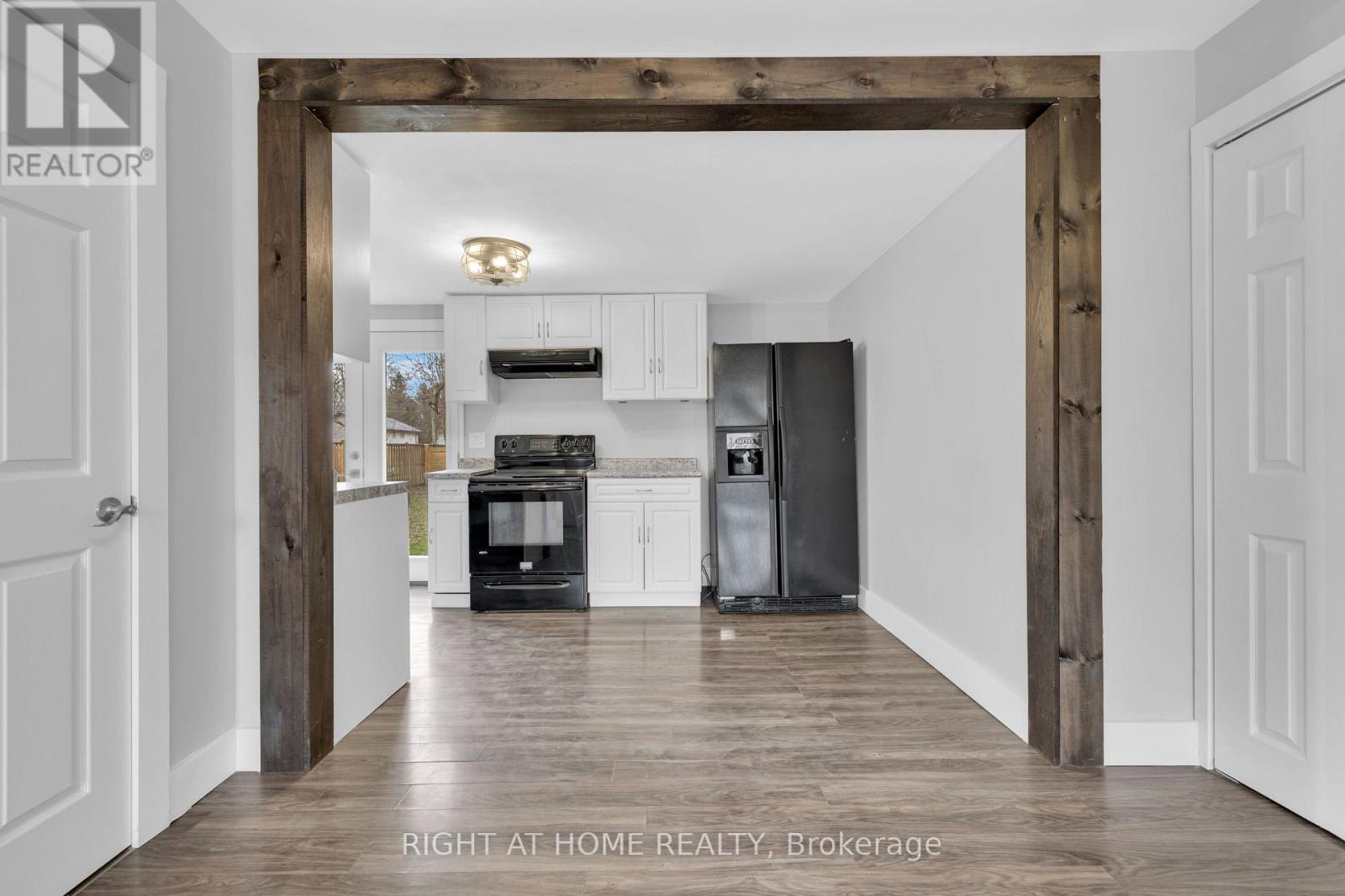 190 King Street, Southwest Middlesex (Glencoe), Ontario  N0L 1M0 - Photo 16 - X13458134