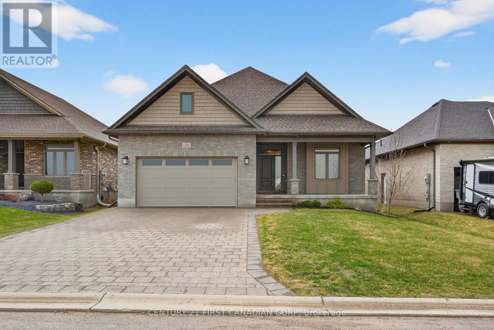 31 Lindsay Crescent, Strathroy-Caradoc, Ontario  N7G 0G5 - Photo 1 - X13517780