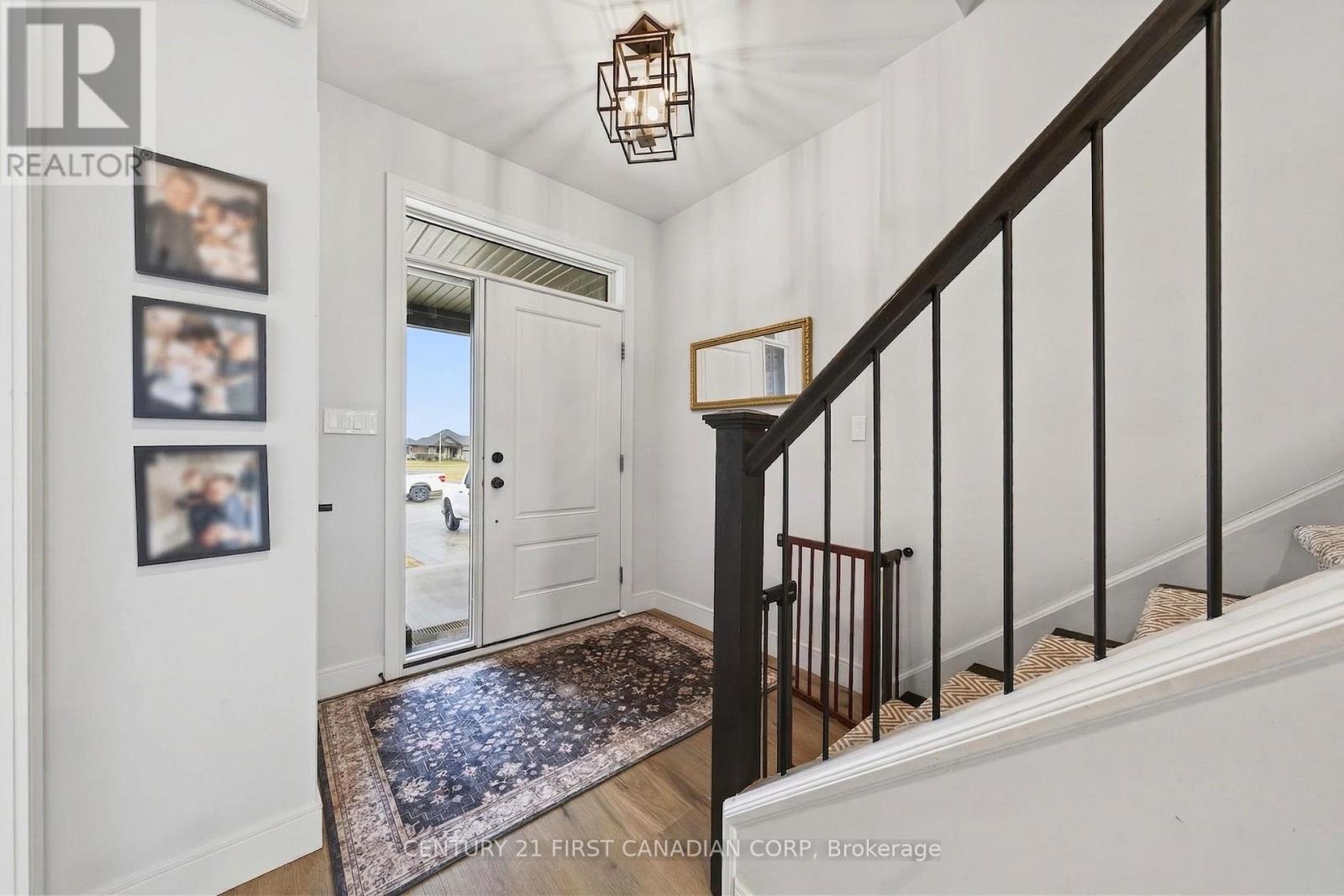 31 Lindsay Crescent, Strathroy-Caradoc, Ontario  N7G 0G5 - Photo 5 - X13517780