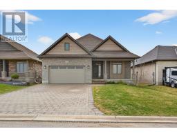 31 LINDSAY CRESCENT, Strathroy-Caradoc, Ontario