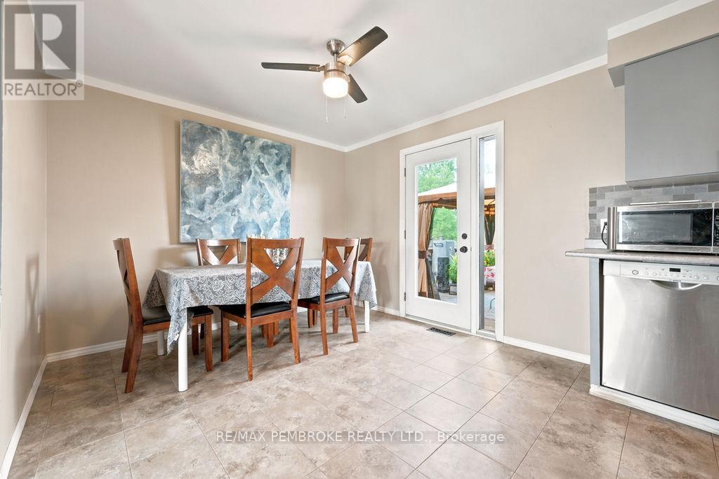 41 Meadowbrook Drive, Laurentian Valley, Ontario  K8A 7C2 - Photo 7 - X13517706