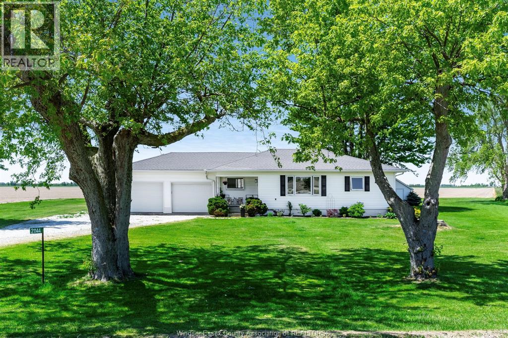 MLS# 26015924: 21144 Stevenson ROAD, Chatham-Kent, Canada