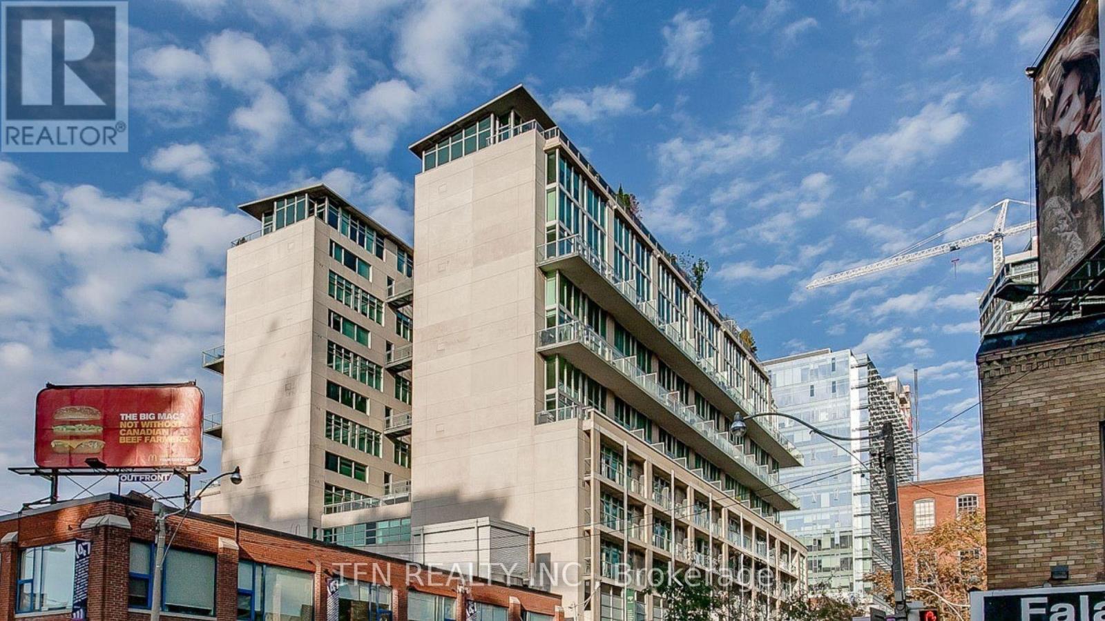 704 - 388 Richmond Street W, Toronto, Ontario  M5V 3P1 - Photo 1 - C13517796