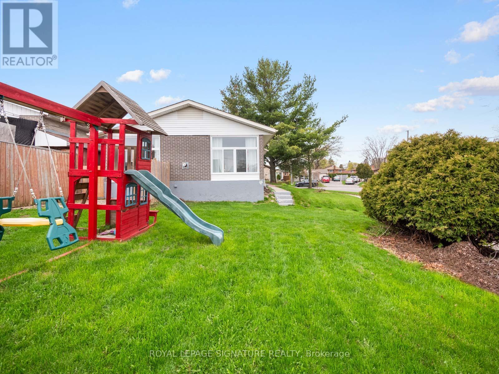 19 Shoreland Crescent, Toronto, Ontario  M1G 1M4 - Photo 30 - E13517670