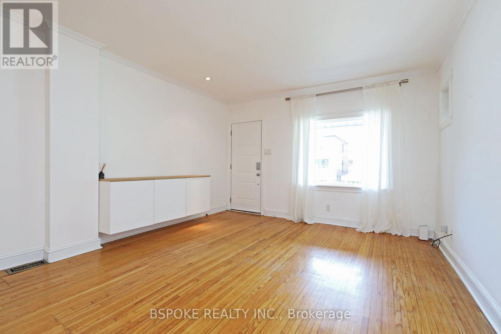 21 Curzon Street, Toronto, Ontario  M4M 3B3 - Photo 6 - E13517692
