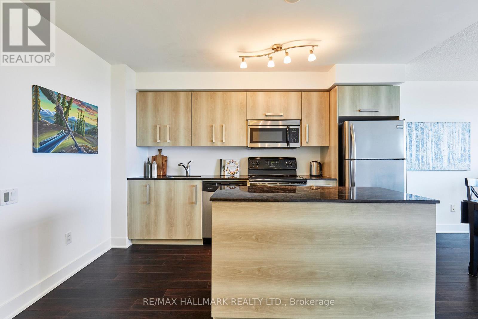 1804 - 1048 Broadview Avenue, Toronto, Ontario  M4K 2B8 - Photo 10 - E13517800