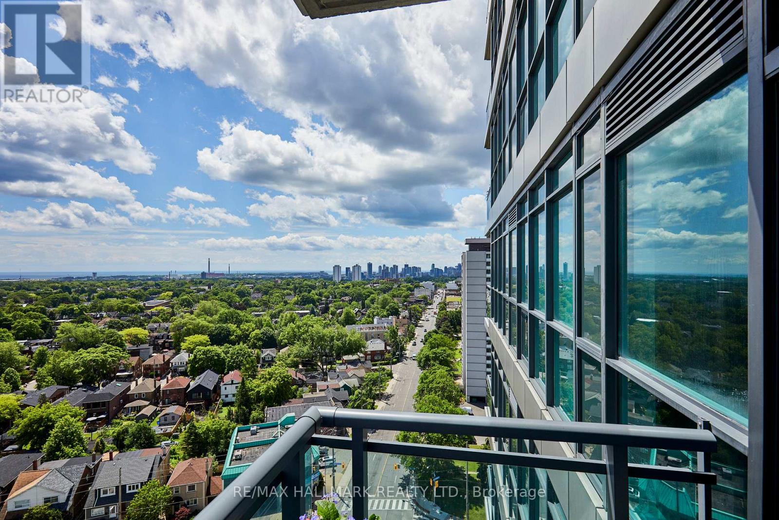 1804 - 1048 Broadview Avenue, Toronto, Ontario  M4K 2B8 - Photo 18 - E13517800