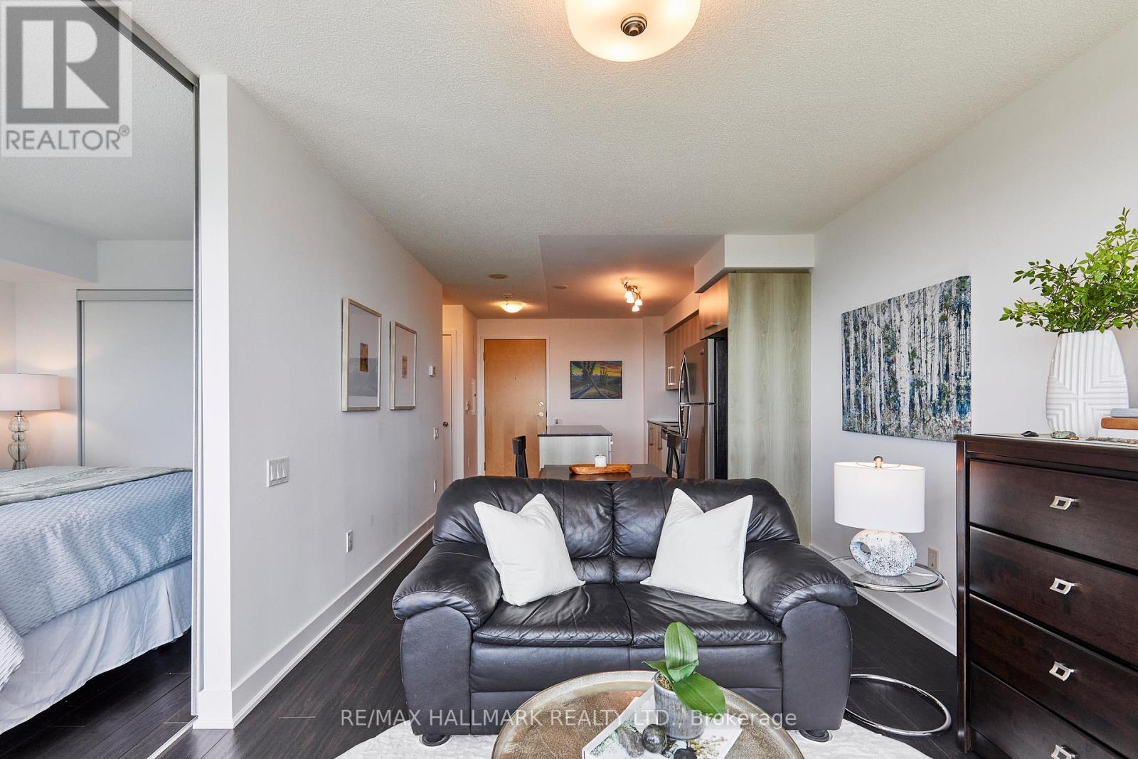 1804 - 1048 Broadview Avenue, Toronto, Ontario  M4K 2B8 - Photo 7 - E13517800