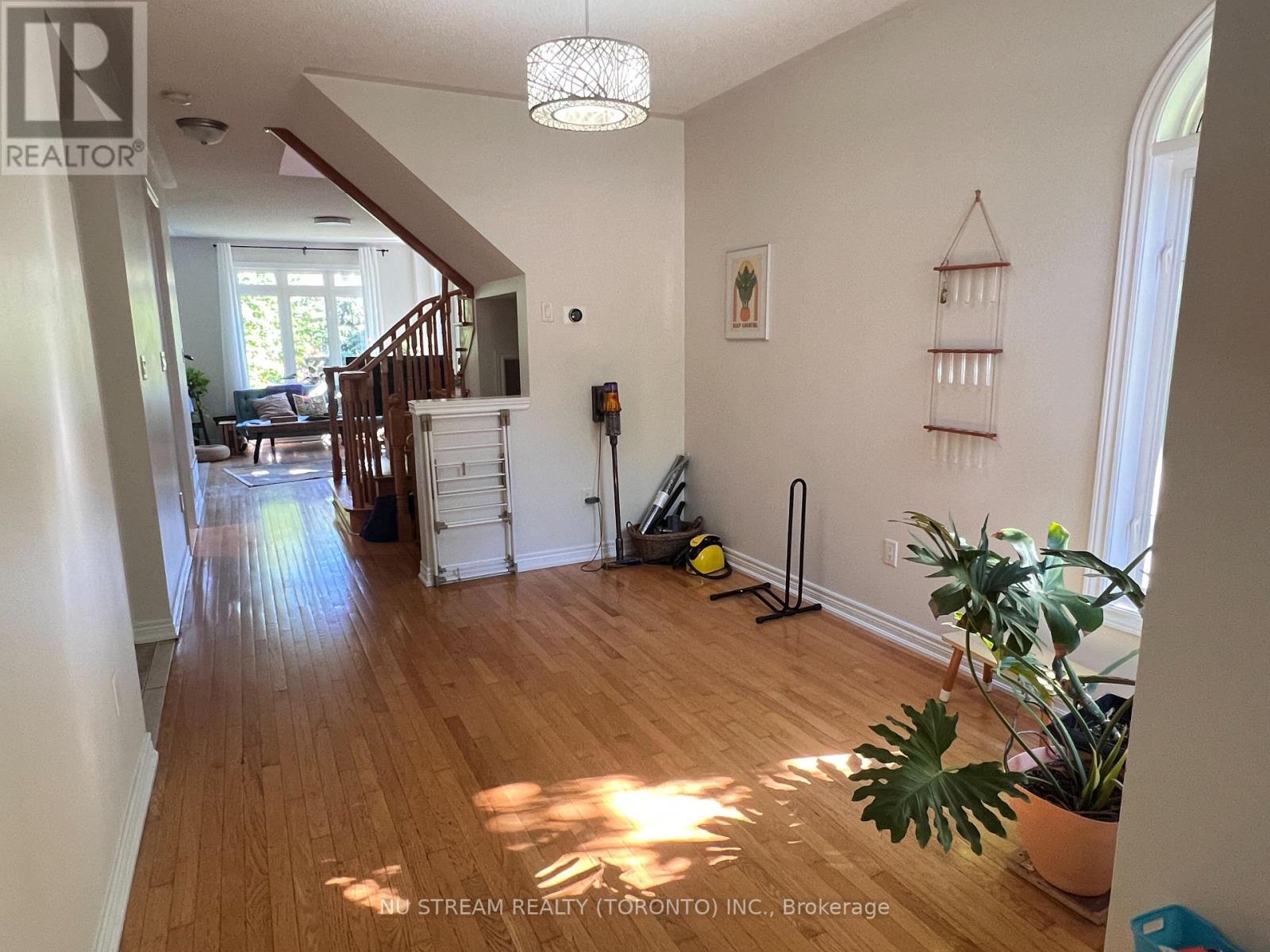 195 Cabernet Road, Vaughan, Ontario  L4J 8V8 - Photo 4 - N13517710